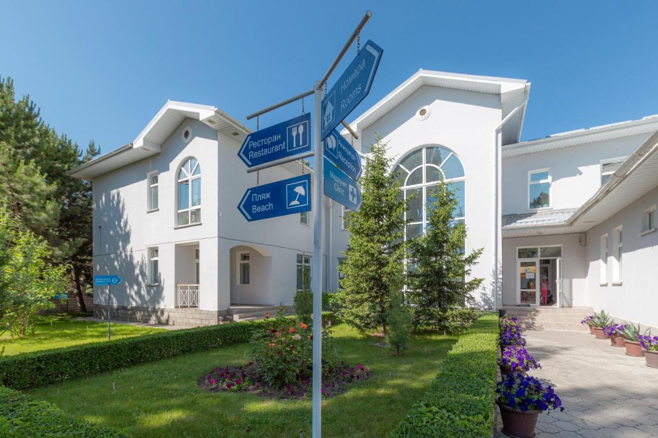 Hotel Aurora Plus Bulan Sogottuu Extérieur photo